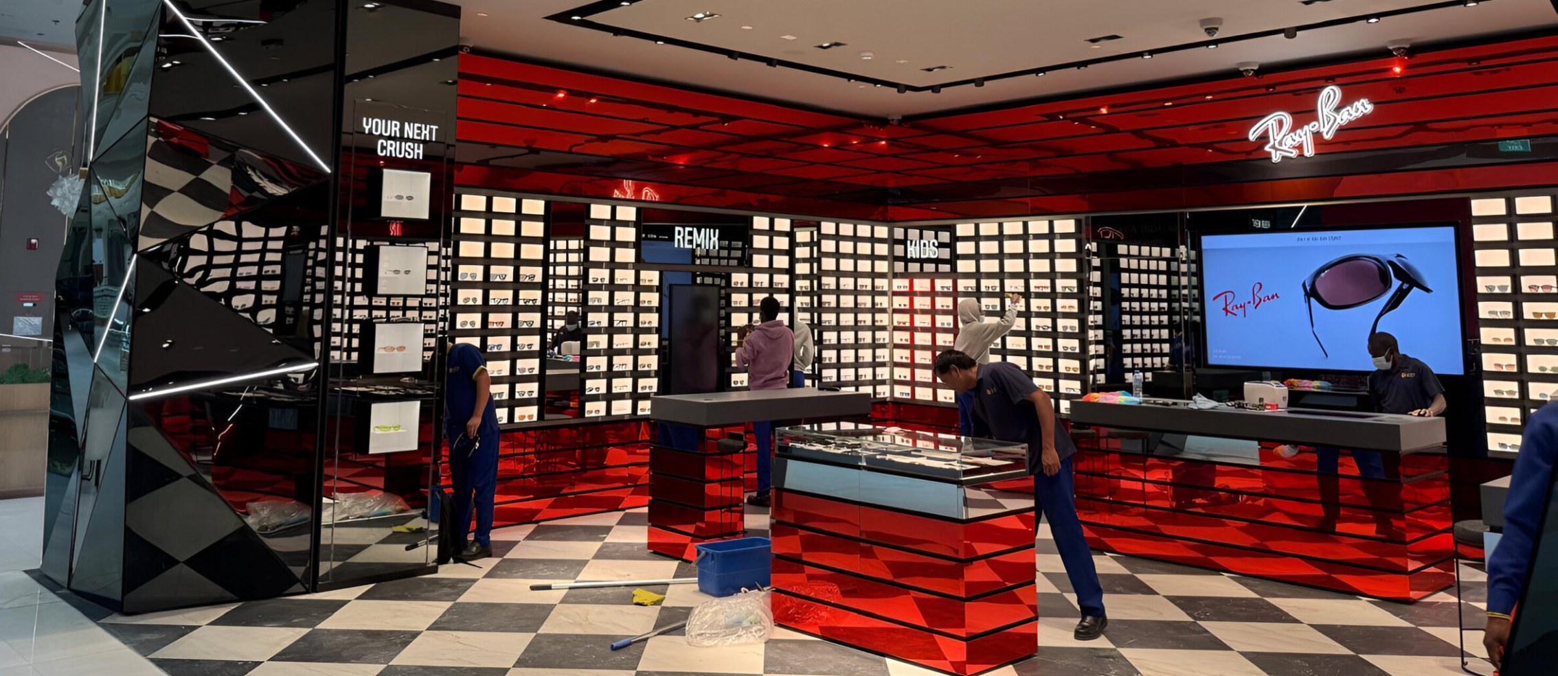 RAY-BAN – Retail Fit-Out